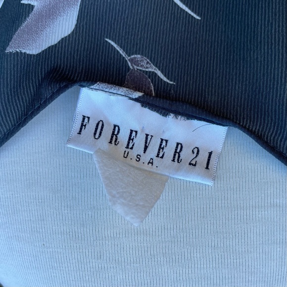 90’s Forever 21 sheer floral top - Picture 8 of 9